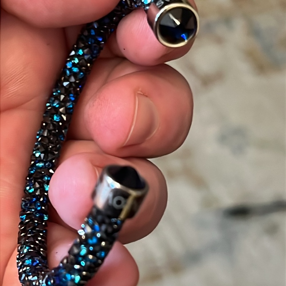 SWAROVSKI COLLECTION CRYSTALDUST CUFF BRACELET - Picture 4 of 4